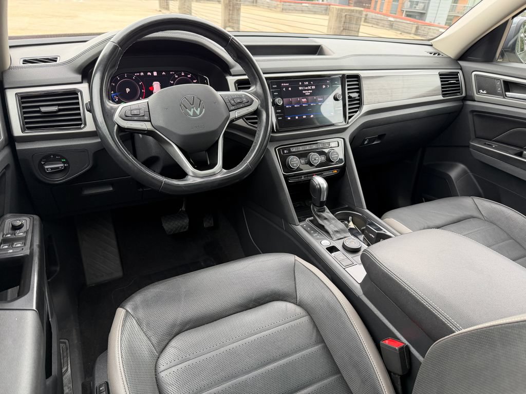 Certified 2021 Volkswagen Atlas SEL Premium AWD/4WD image 12