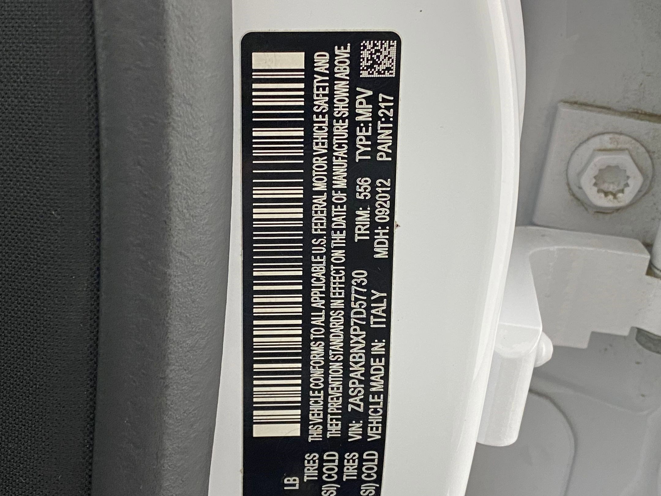 Used 2023 Alfa Romeo Stelvio Ti image 23