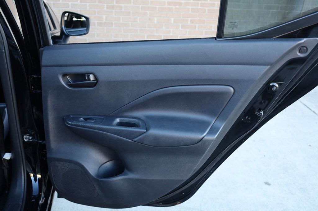 Used 2025 Nissan Versa S w/ Trunk Package image 21