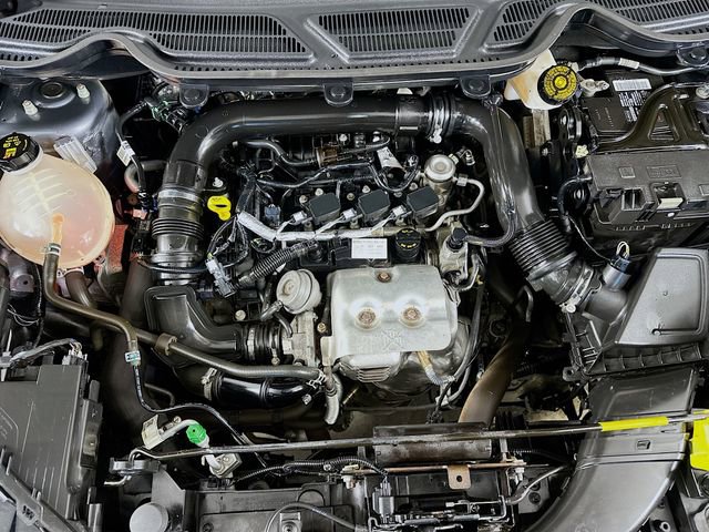 Used 2019 Ford EcoSport SE w/ SE Convenience Package image 34