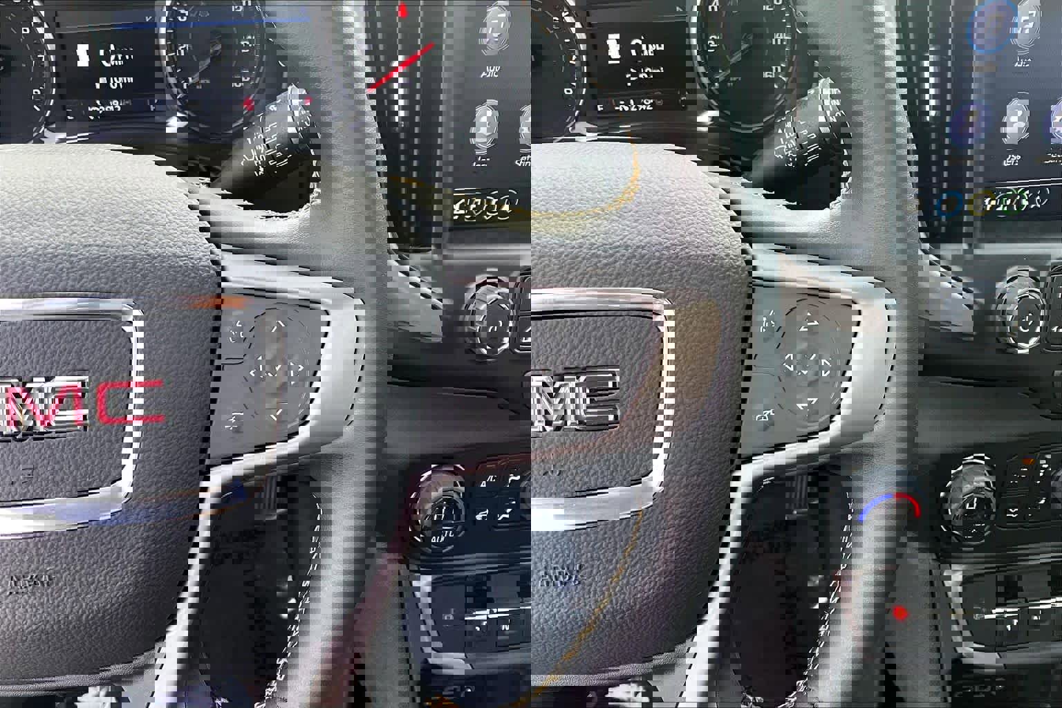 Used 2024 GMC Terrain AT4 w/ Infotainment Package II image 24