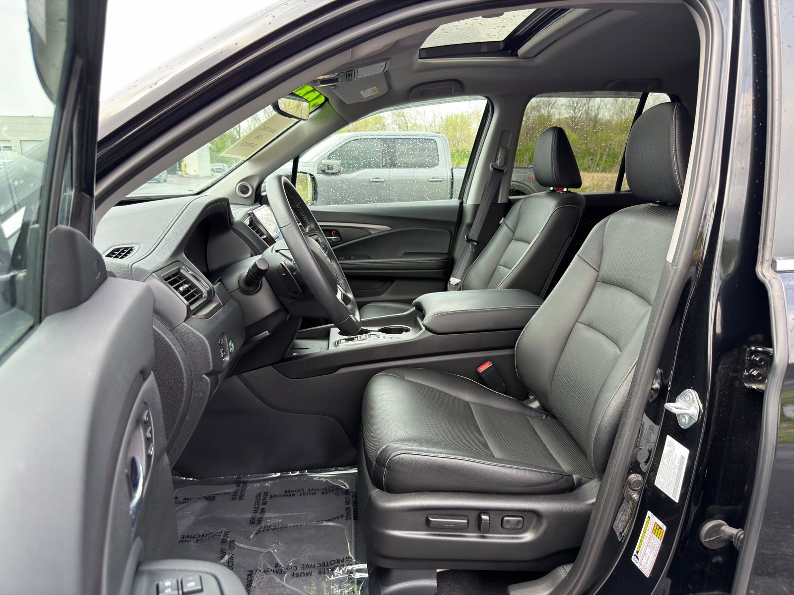 Used 2025 Honda Ridgeline RTL image 12