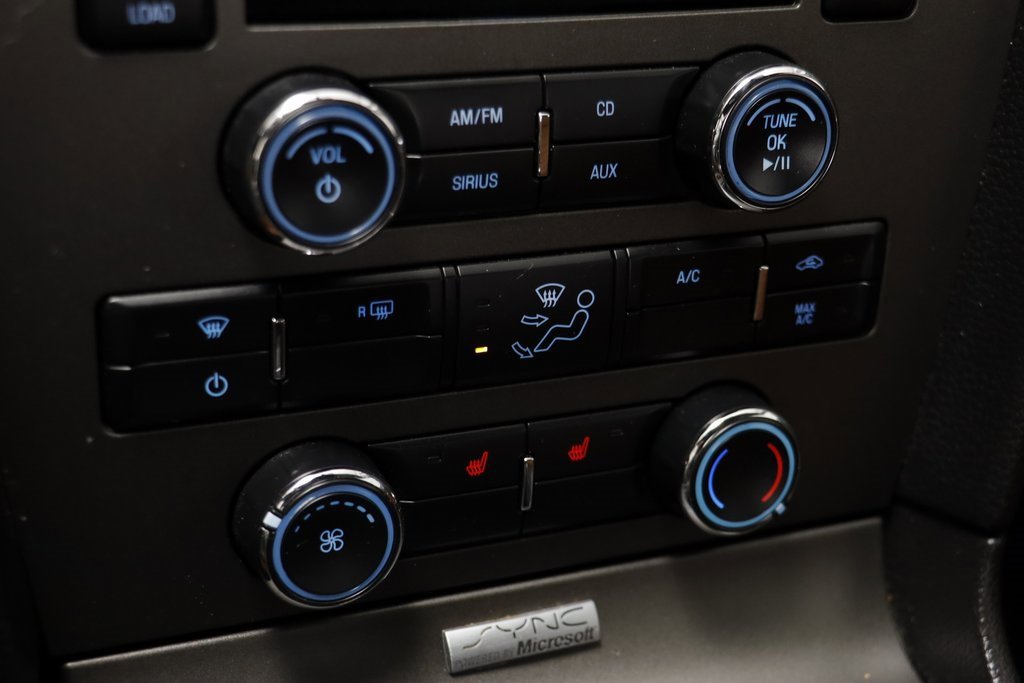 Used 2013 Ford Mustang GT Premium w/ Comfort Pkg image 10