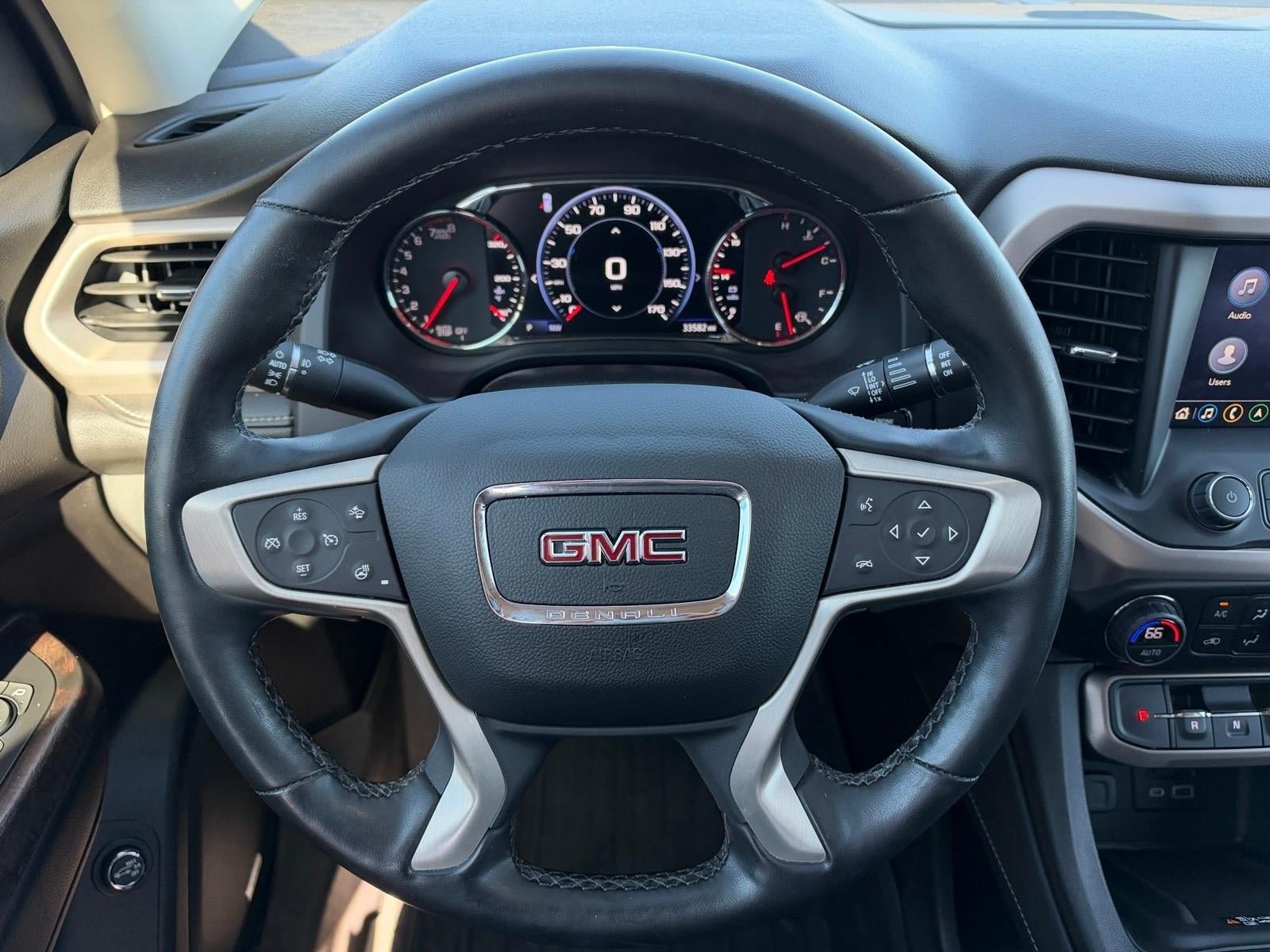 Used 2023 GMC Acadia Denali w/ Denali Technology Package AWD/4WD image 9