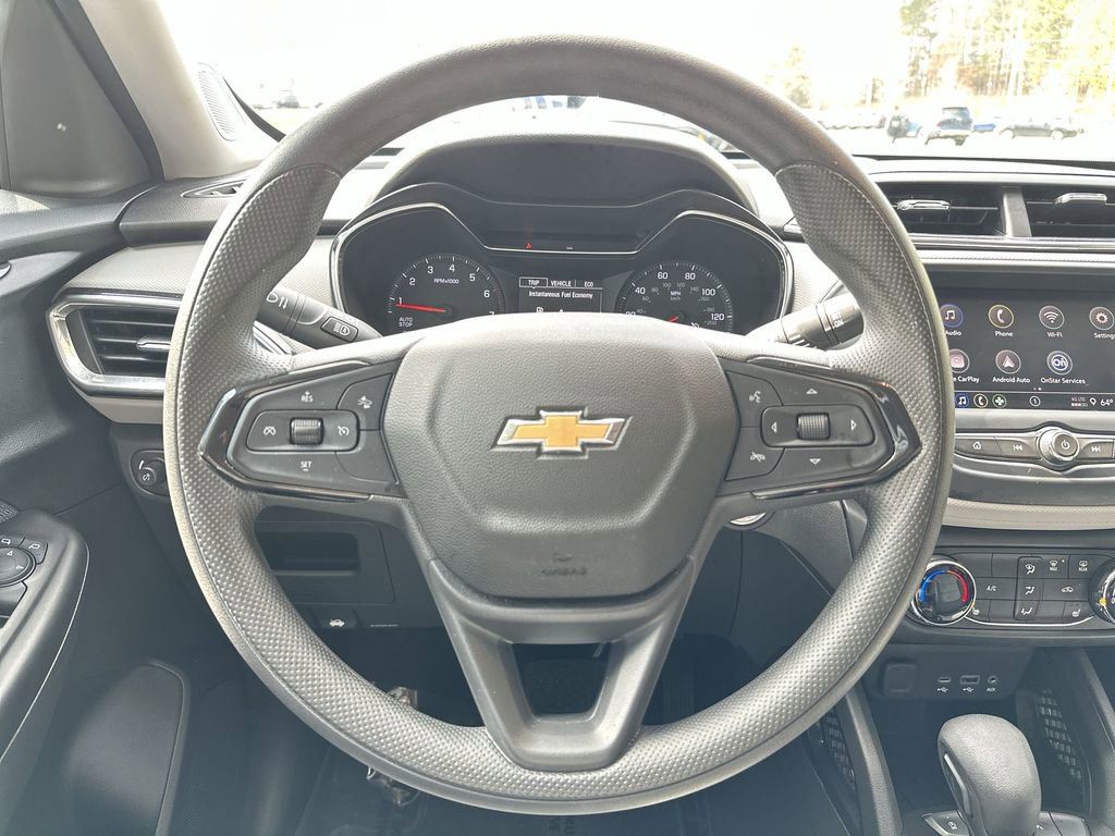 Used 2023 Chevrolet TrailBlazer LT image 19
