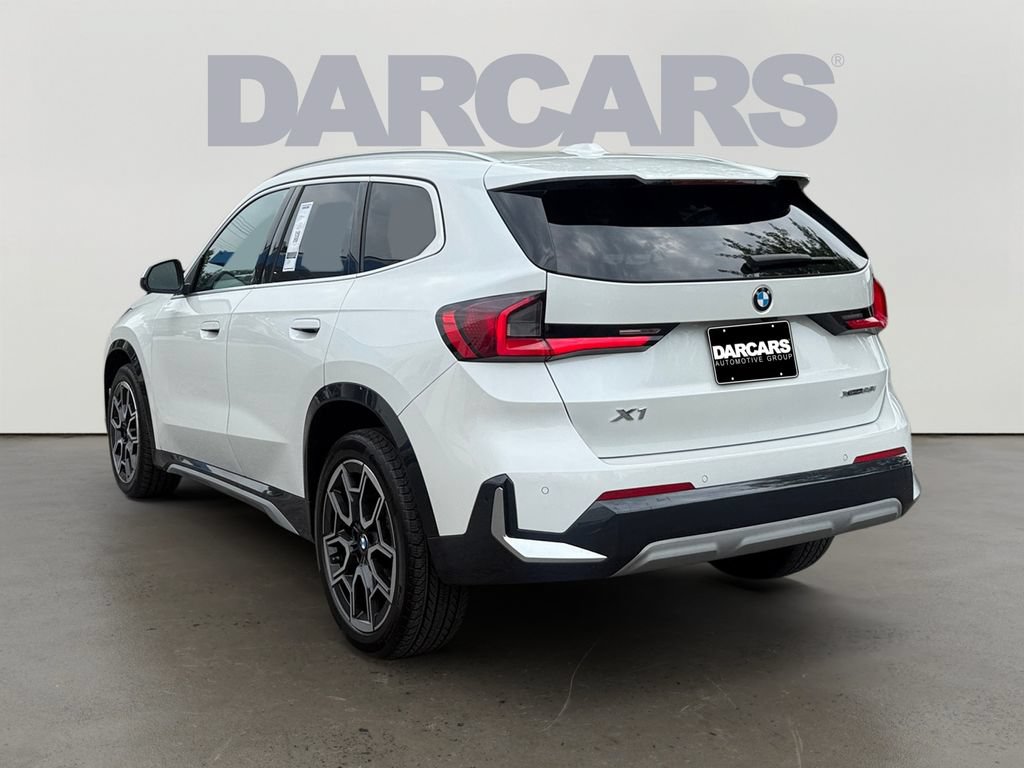 Used 2023 BMW X1 xDrive28i w/ Premium Package AWD/4WD image 5