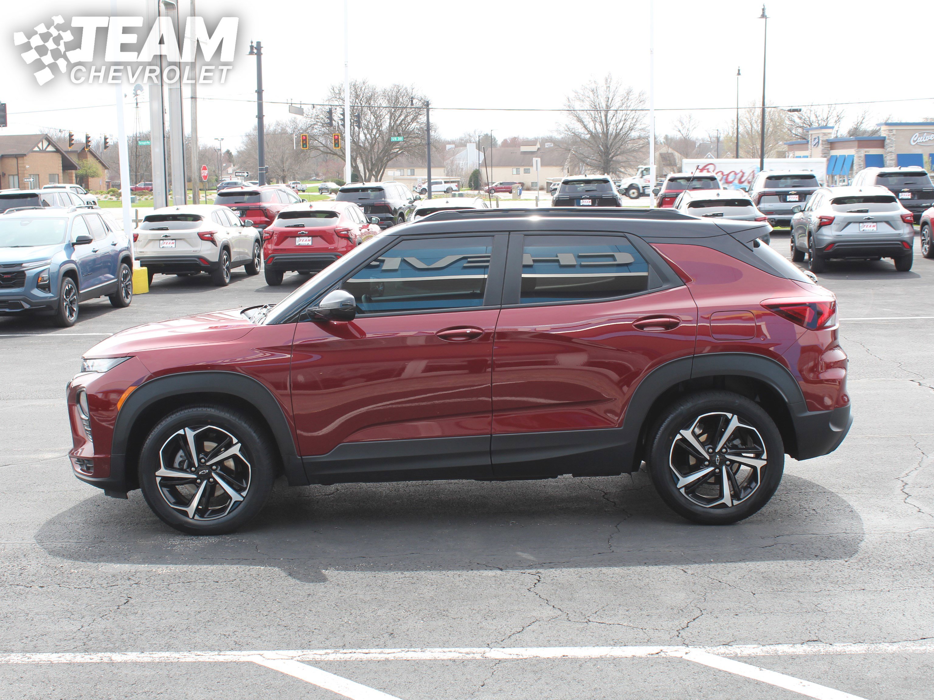 Used 2023 Chevrolet TrailBlazer RS w/ Sun and Liftgate Package image 7