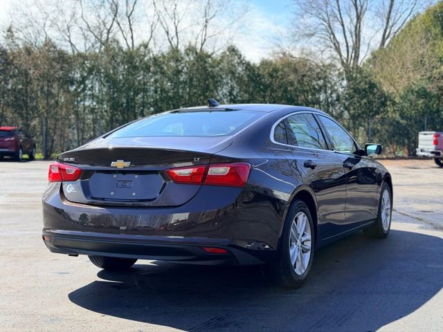 Used 2016 Chevrolet Malibu LT FWD image 3