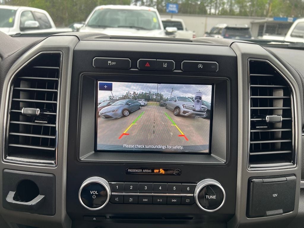 Used 2018 Ford Expedition XLT w/ Equipment Group 202A image 17