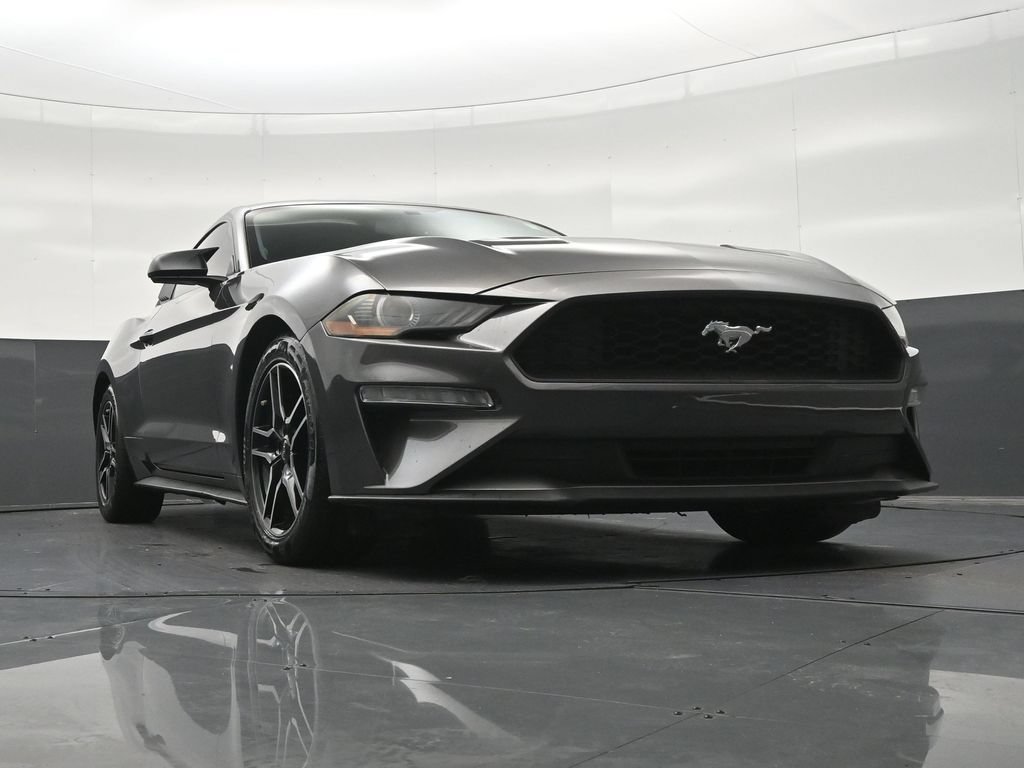 Used 2020 Ford Mustang Coupe w/ Equipment Group 101A RWD image 28