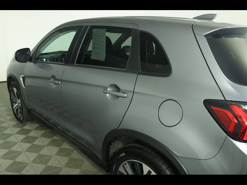 Used 2024 Mitsubishi Outlander Sport SE AWD/4WD image 15