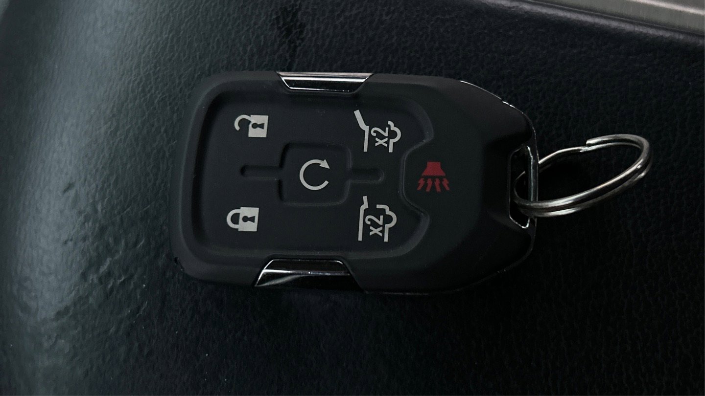 Used 2020 GMC Yukon XL Denali image 37