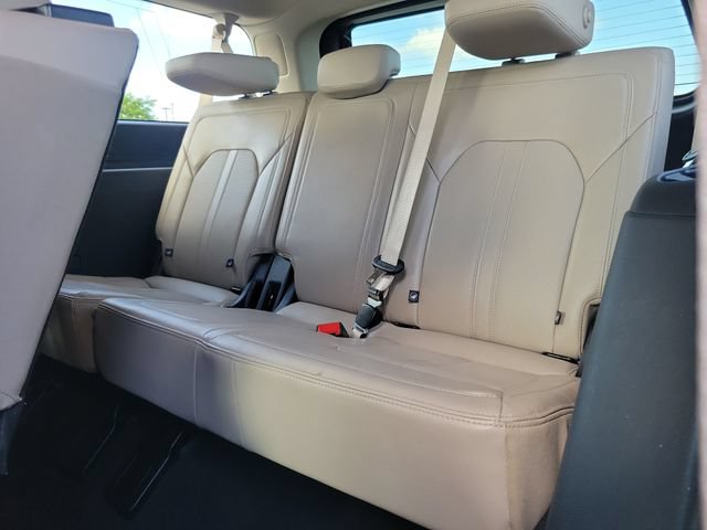 Used 2024 Ford Expedition Max Limited AWD/4WD image 12