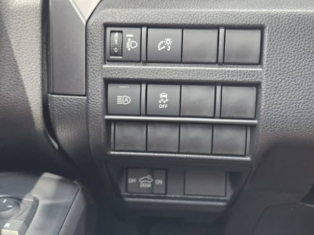 Used 2025 Toyota Tacoma TRD Sport AWD/4WD image 22