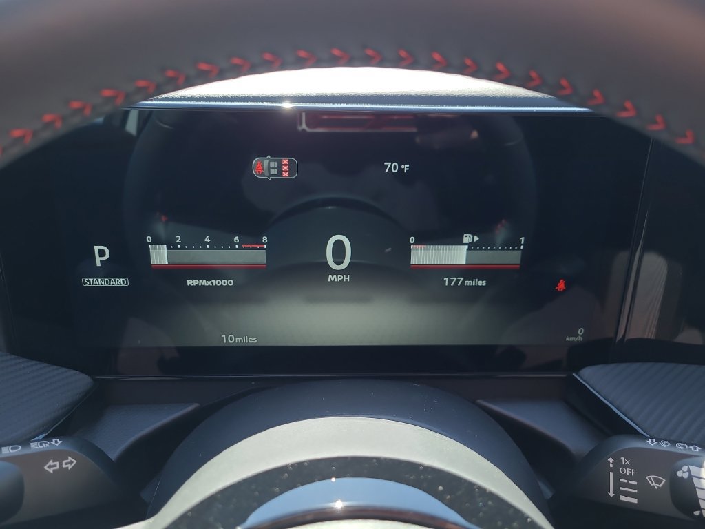 New 2026 Nissan Kicks SR w/ SR Premium Package FWD image 22