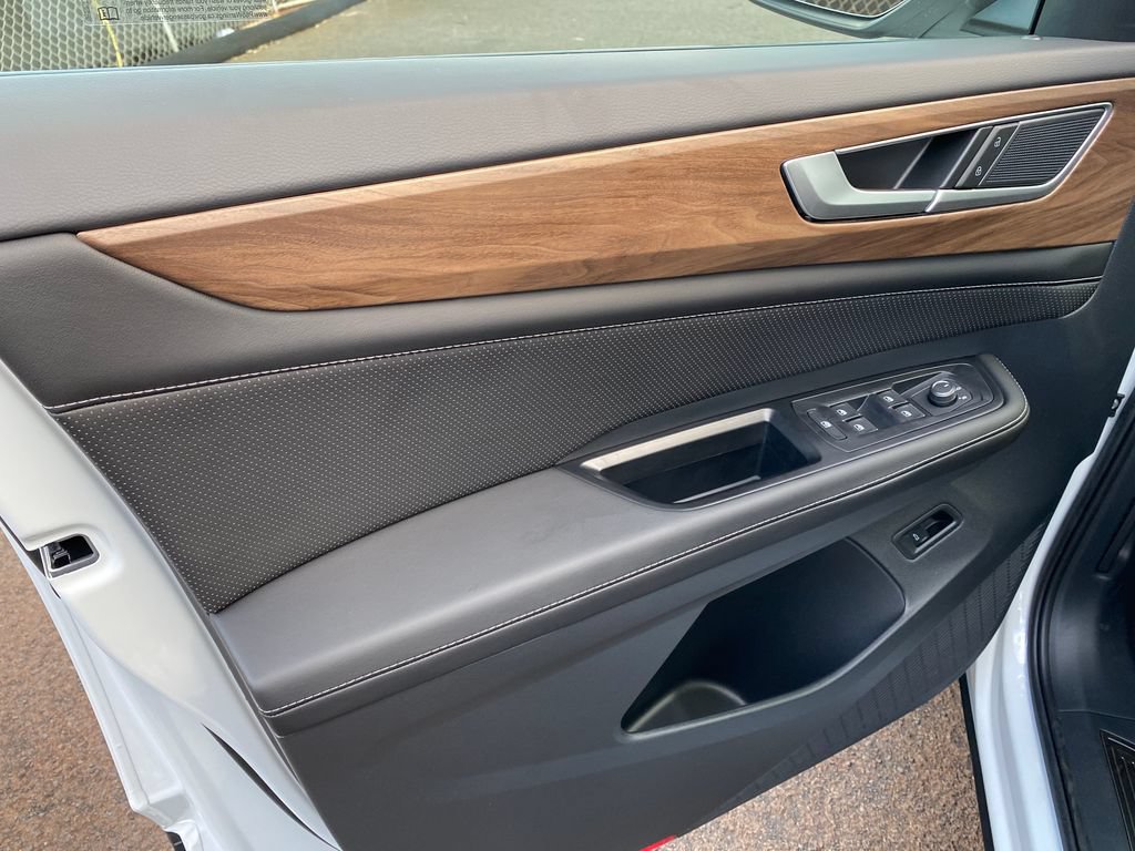 New 2026 Volkswagen Atlas SE FWD image 30