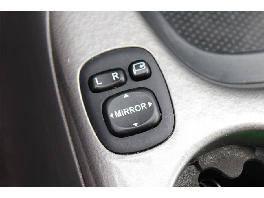 Used 2001 Toyota Sequoia Limited RWD image 25