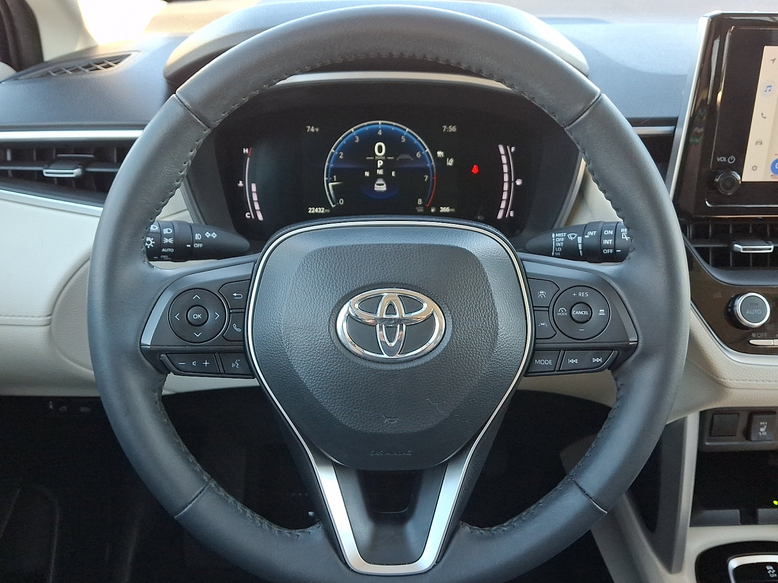 Used 2024 Toyota Corolla Cross XLE w/ Convenience Package AWD/4WD image 20