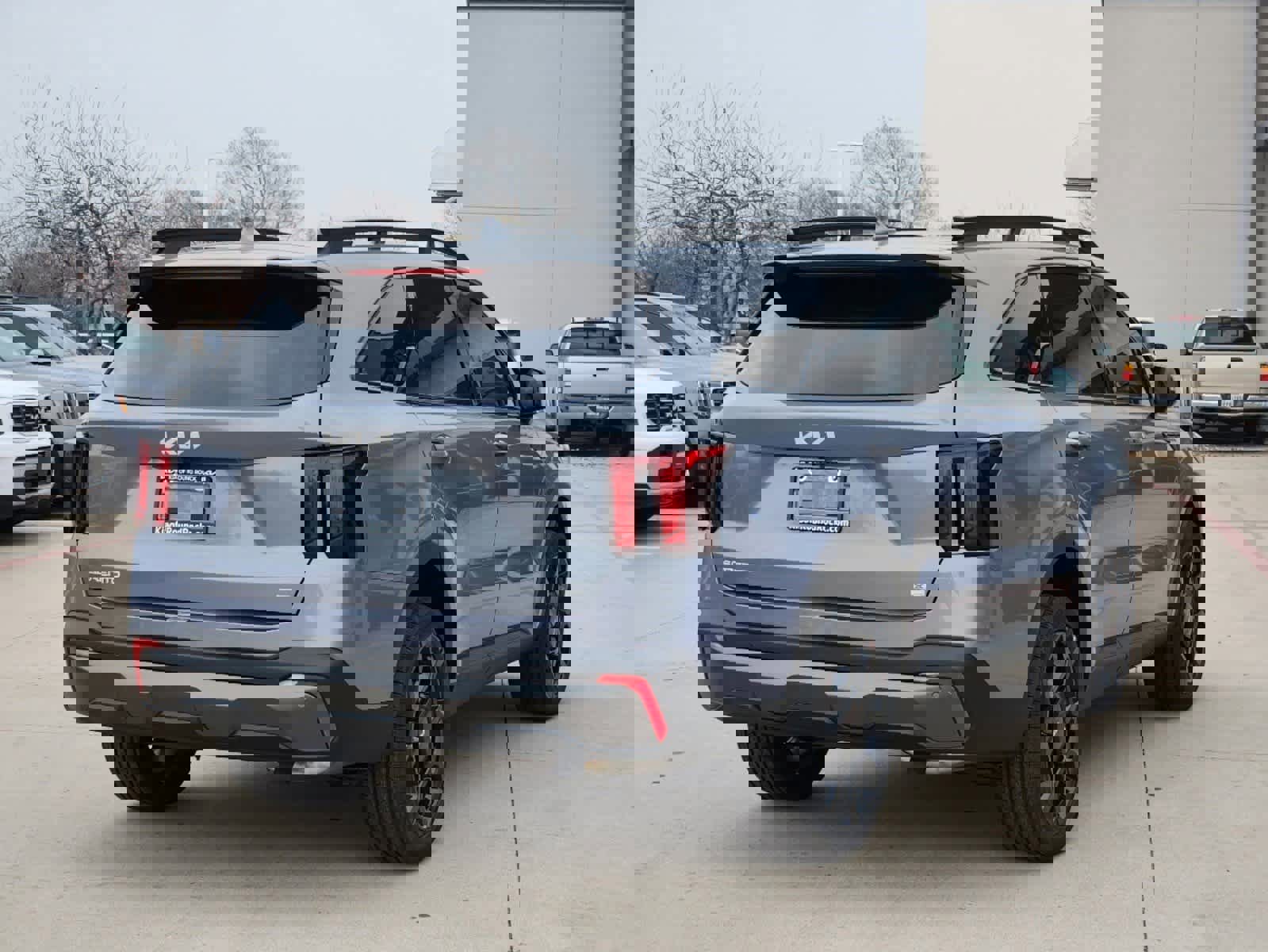 New 2025 Kia Sorento X-Line EX image 4