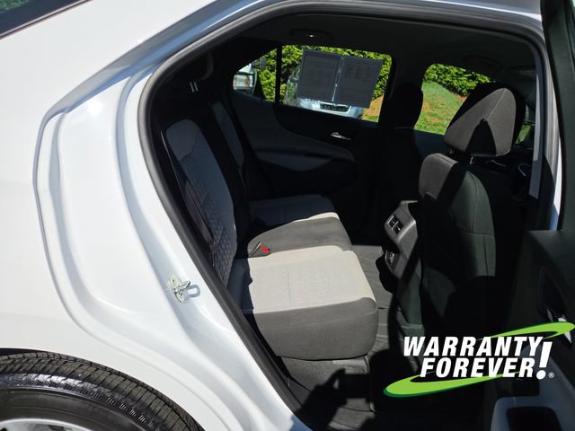 Used 2023 Chevrolet Equinox LS w/ LPO, Floor Liner Package AWD/4WD image 16