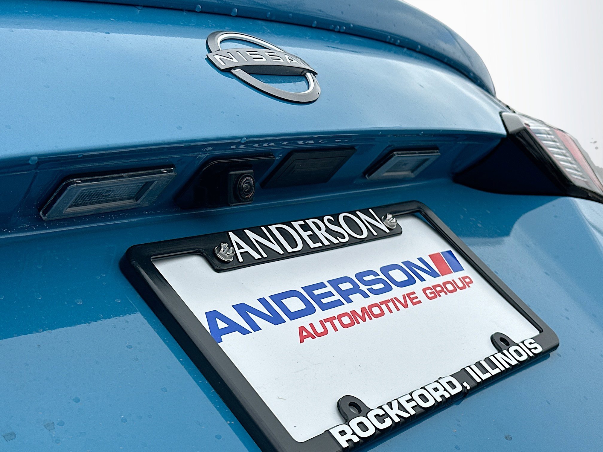 Used 2025 Nissan Versa SR w/ Trunk Package image 13