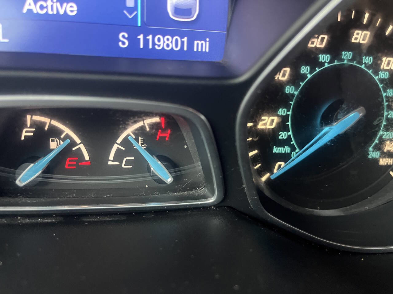 Used 2014 Ford Focus SE w/ SE Sport Package image 22