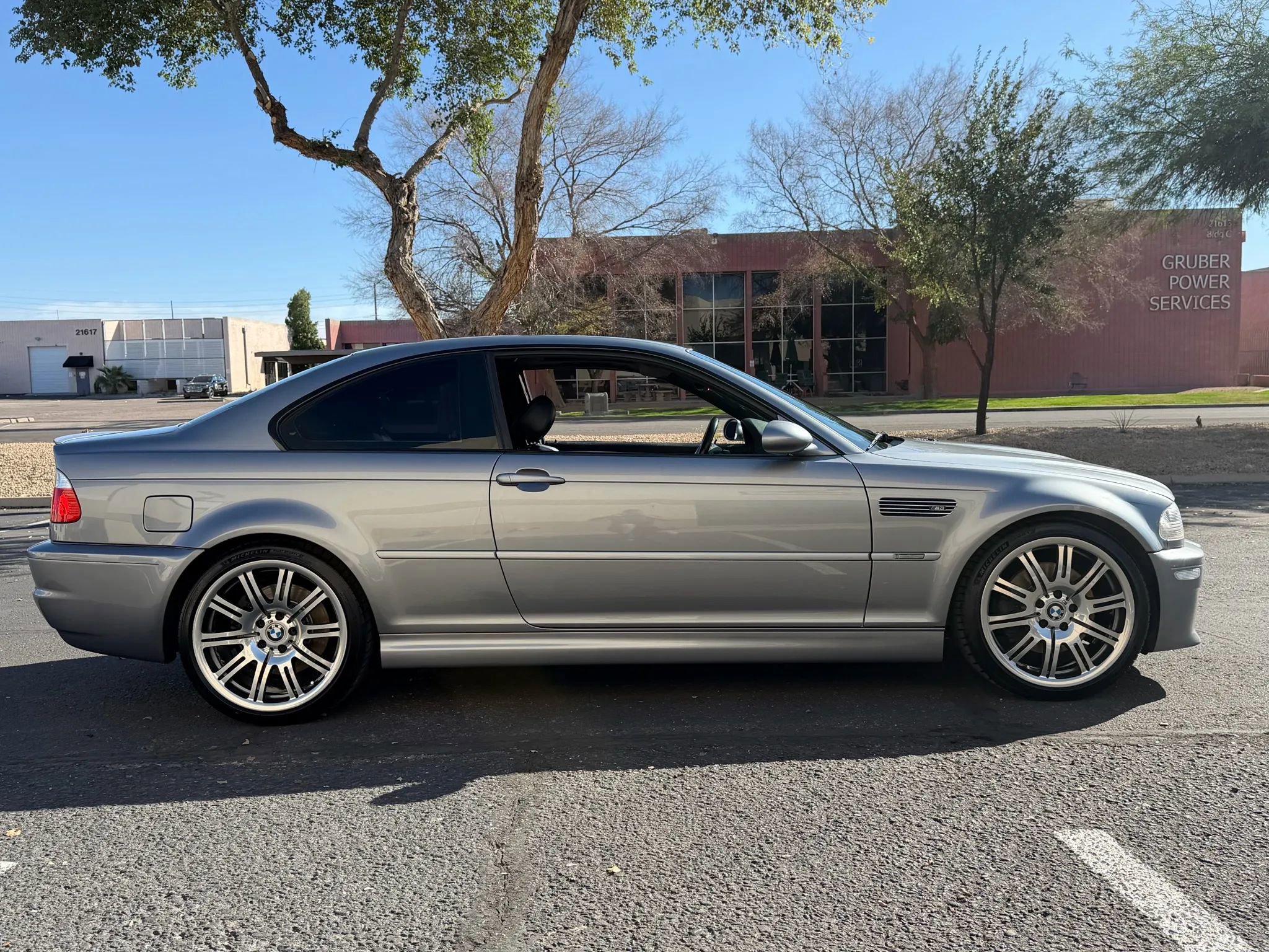 Used 2004 BMW M3 Coupe image 10