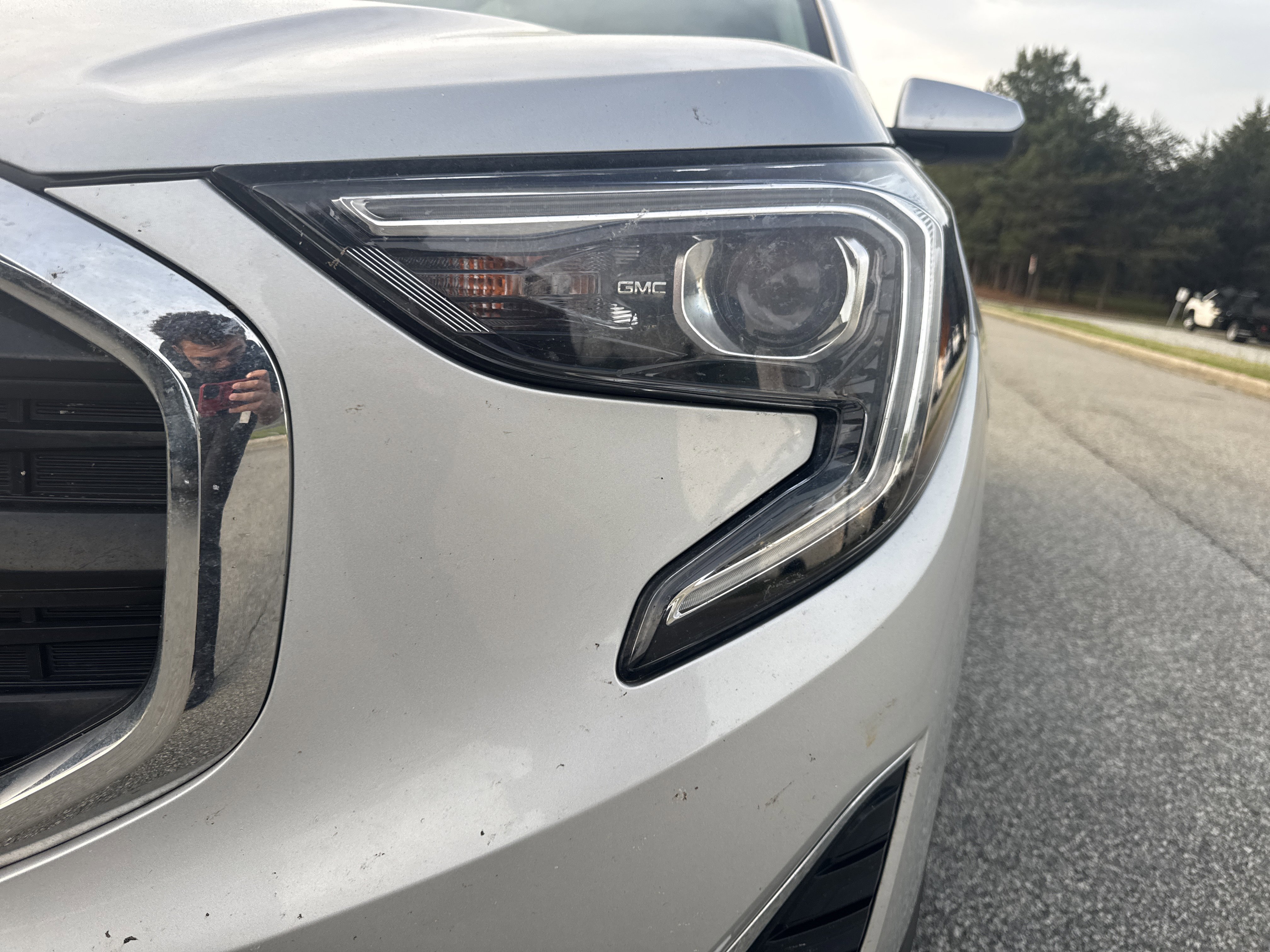 Used 2021 GMC Terrain SLE image 6