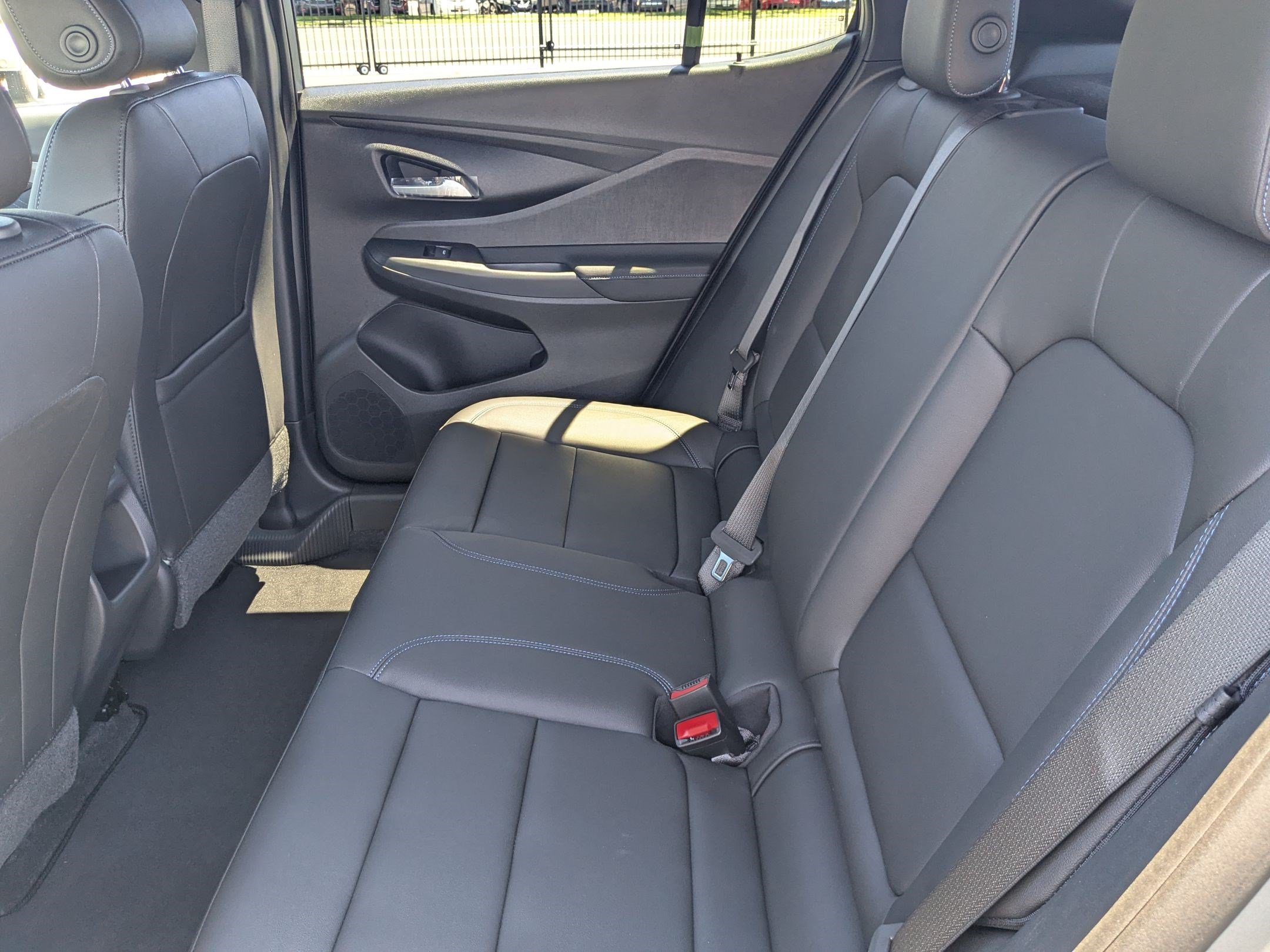 New 2026 Buick Envista Sport Touring w/ Convenience I Package FWD image 25