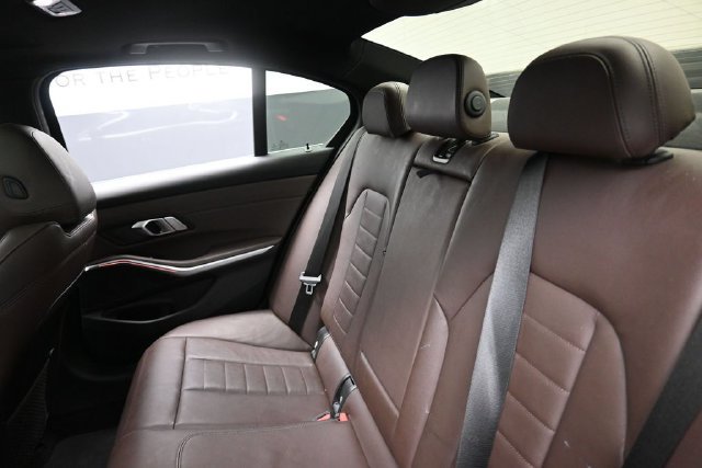 Used 2020 BMW 330i Sedan w/ Premium Package RWD image 21