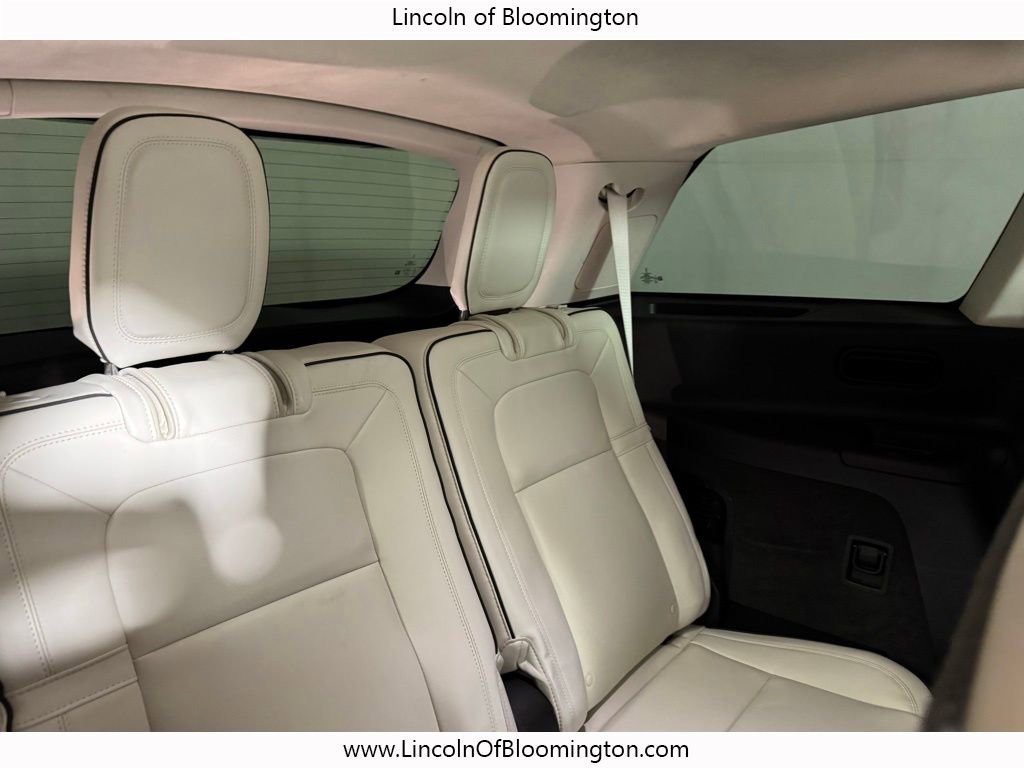 Used 2022 Lincoln Aviator Black Label Grand Touring w/ Class IV Trailer Tow Package AWD/4WD image 18