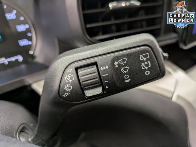 Certified 2023 Ford Explorer XLT image 18