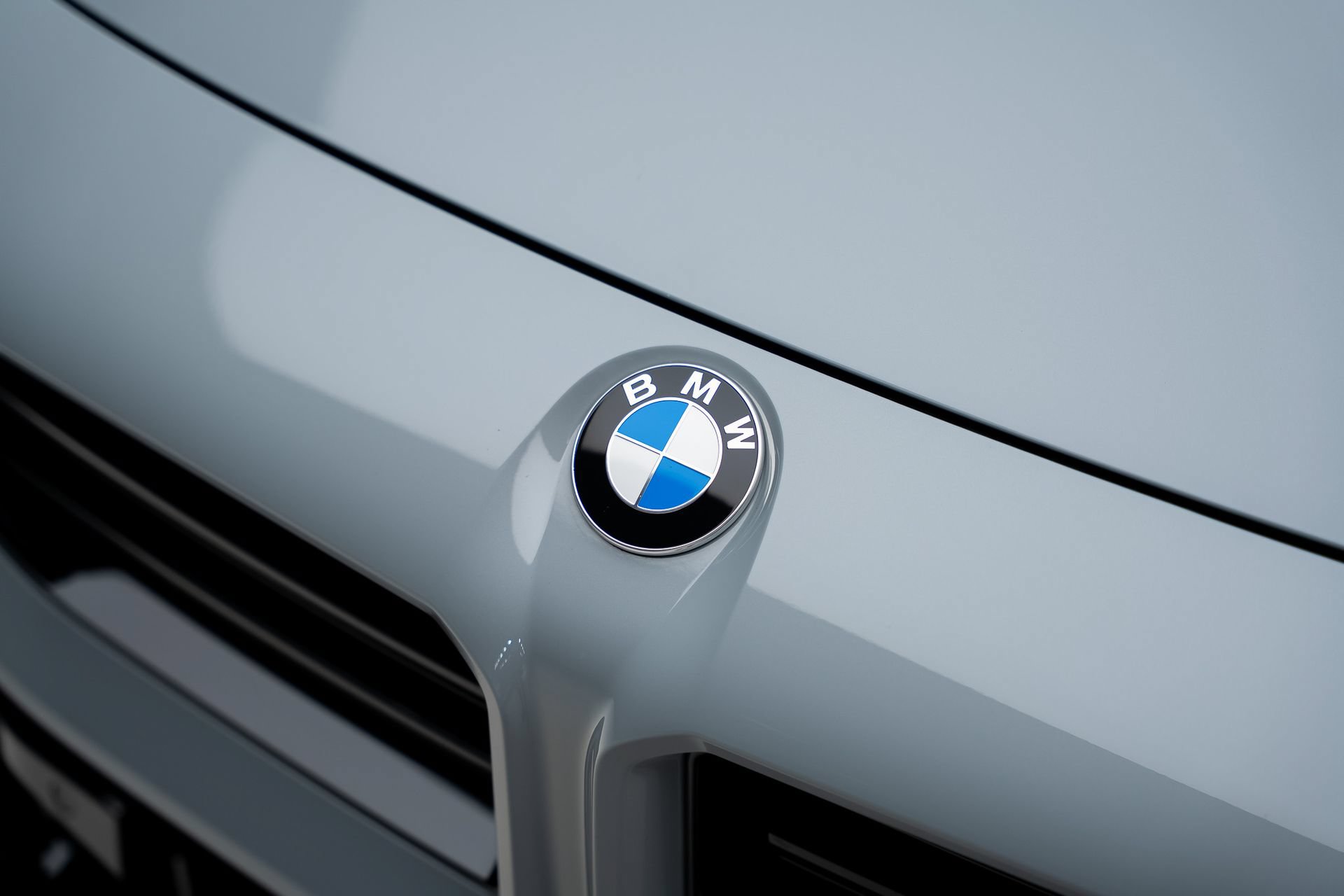 Used 2026 BMW M2 w/ Lighting Package RWD image 13