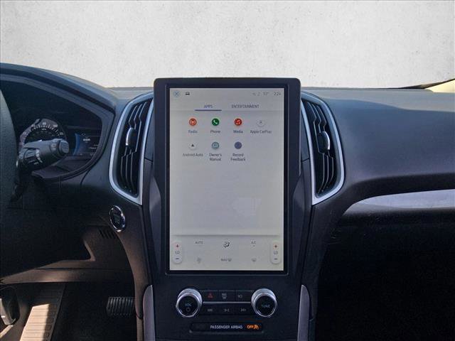 Used 2022 Ford Edge SE image 13