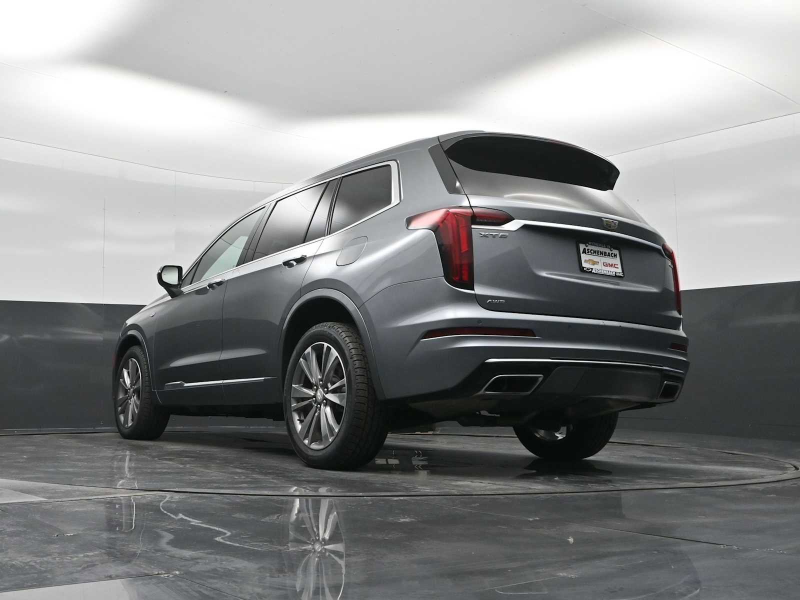 Used 2022 Cadillac XT6 Premium Luxury image 22