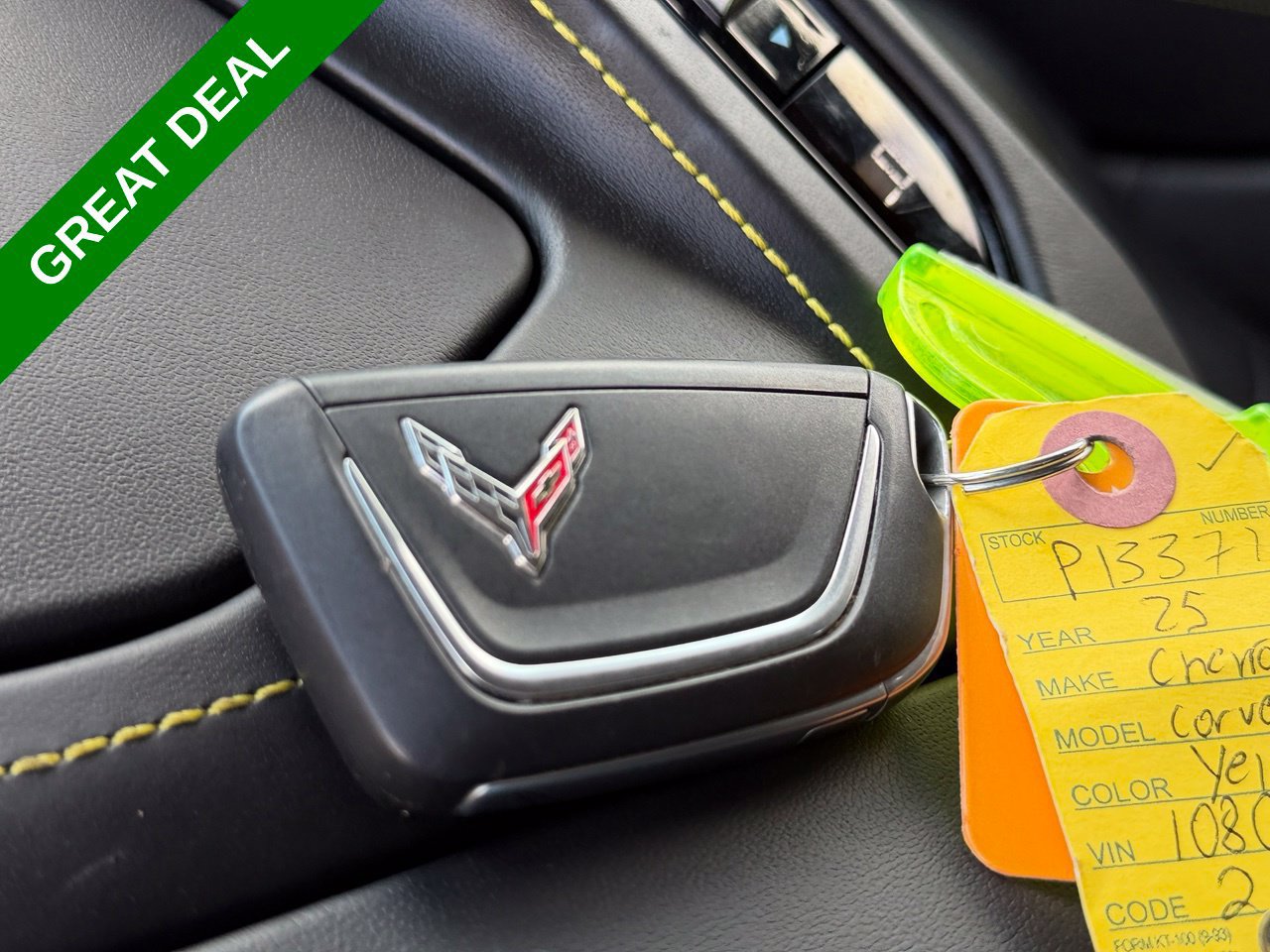 Used 2025 Chevrolet Corvette Stingray Premium Cpe w/ Z51 Performance Package RWD image 39