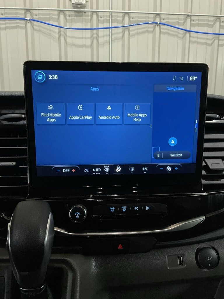 Used 2025 Ford Transit 350 XLT image 17