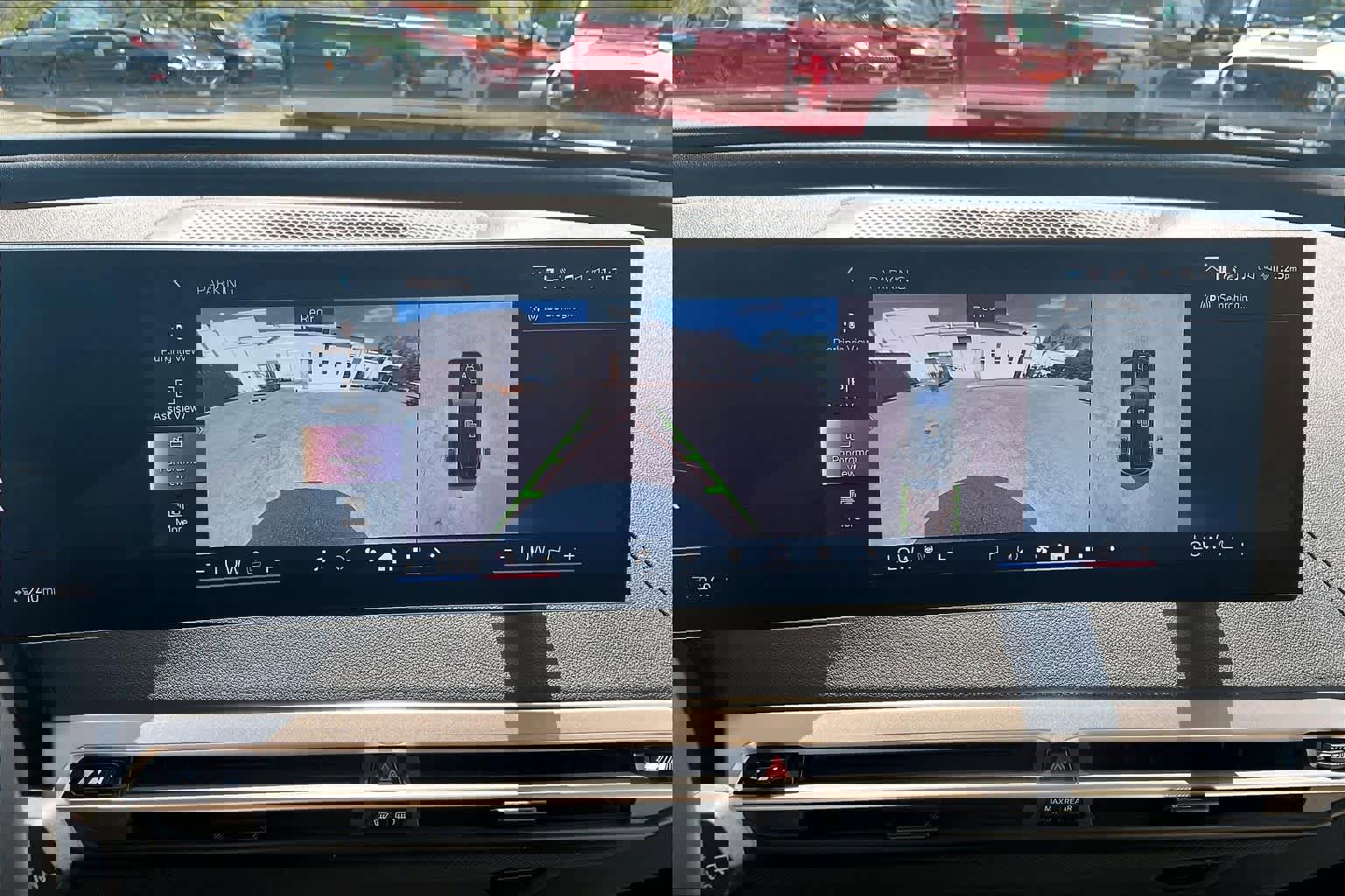 Certified 2024 BMW iX xDrive50 w/ Premium Package image 30