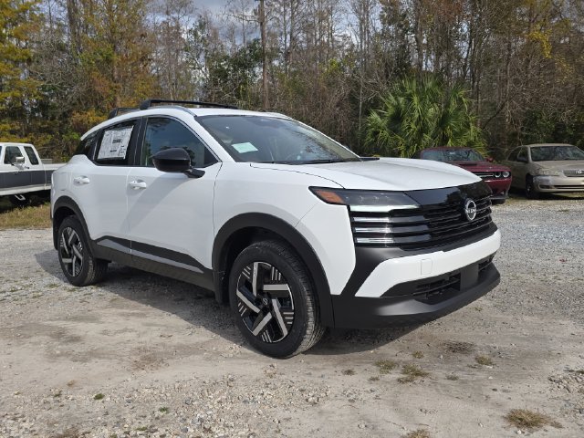 New 2026 Nissan Kicks SV w/ SV Premium Package FWD image 2