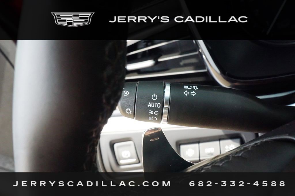 Certified 2025 Cadillac XT6 Sport w/ Platinum Package AWD/4WD image 14