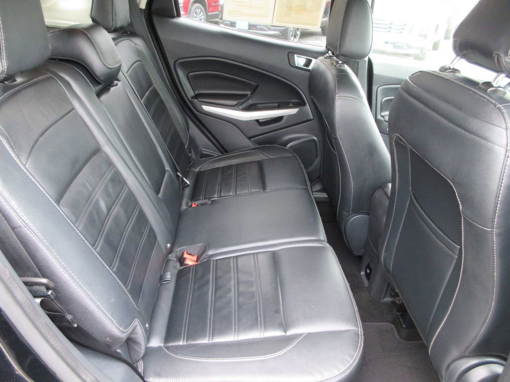 Used 2018 Ford EcoSport Titanium AWD/4WD image 17