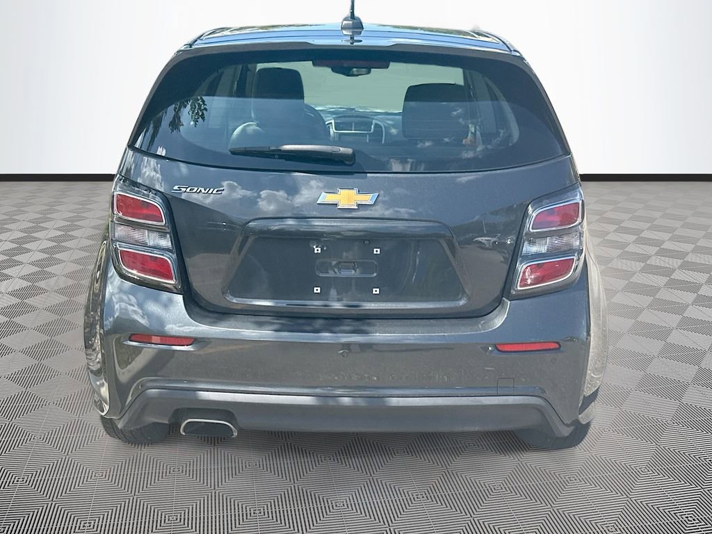 Used 2020 Chevrolet Sonic LT FWD image 7