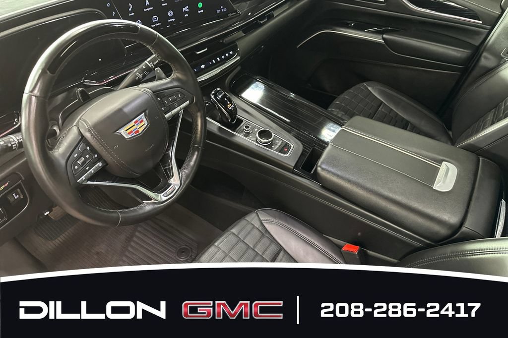 Used 2024 Cadillac Escalade V w/ Heavy-Duty Trailer Package AWD/4WD image 4