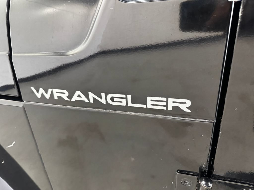 Used 1998 Jeep Wrangler SE AWD/4WD image 18