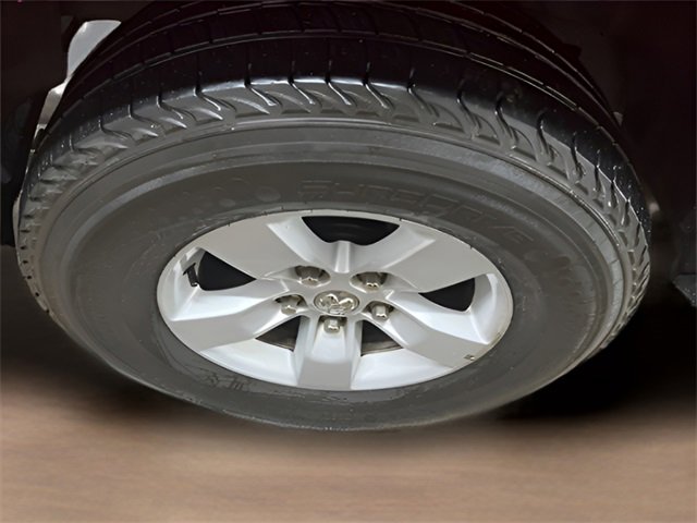 Used 2021 RAM 1500 Classic SLT image 35