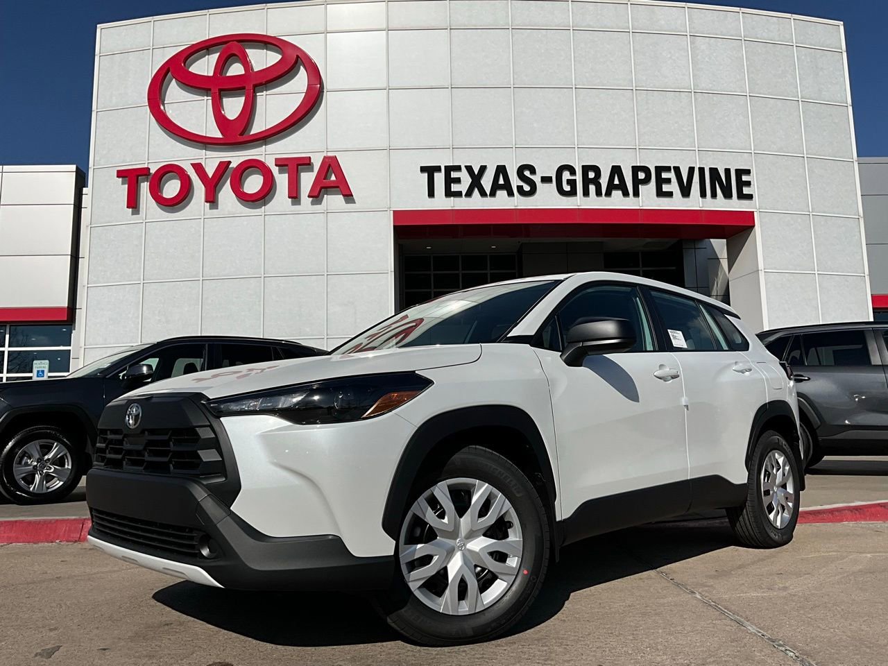 New 2026 Toyota Corolla Cross L image 2