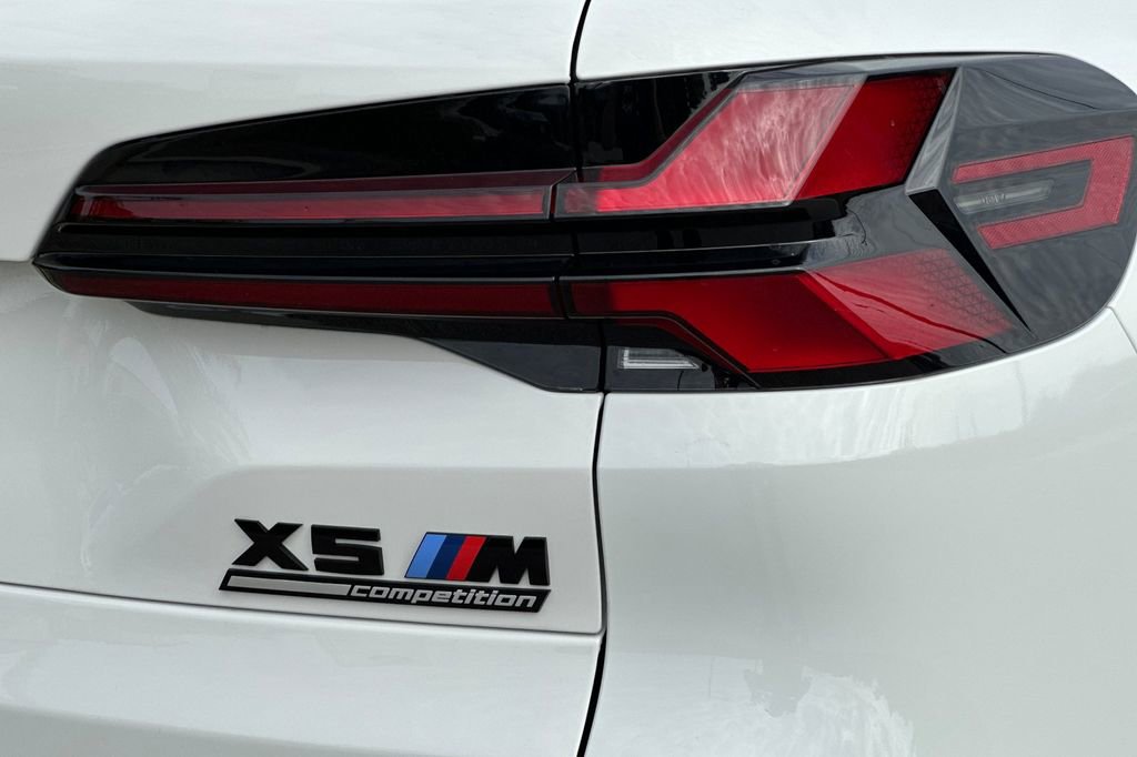 New 2026 BMW X5 M Competition w/ Executive Package image 34