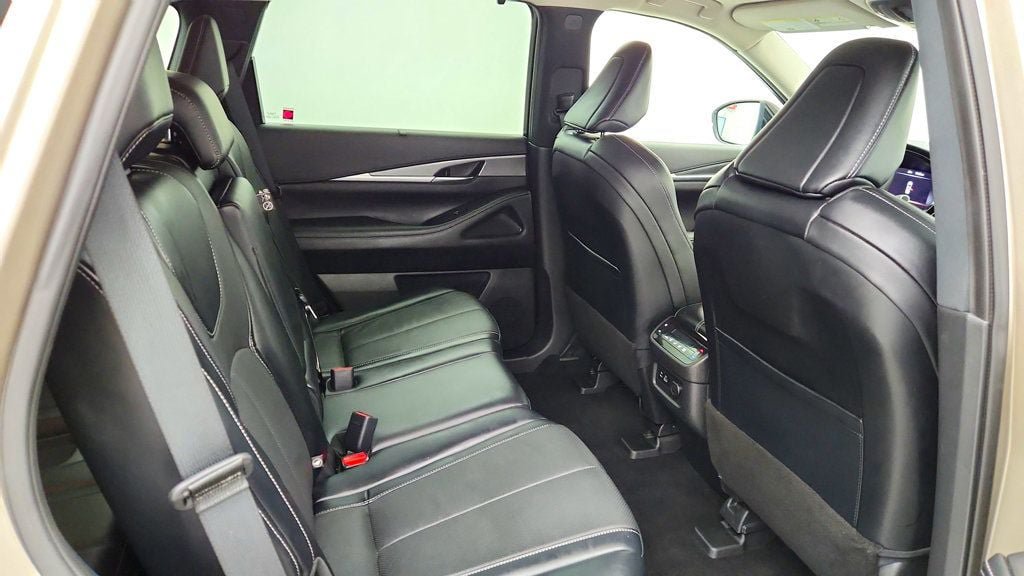 Used 2023 INFINITI QX60 Luxe AWD/4WD image 25
