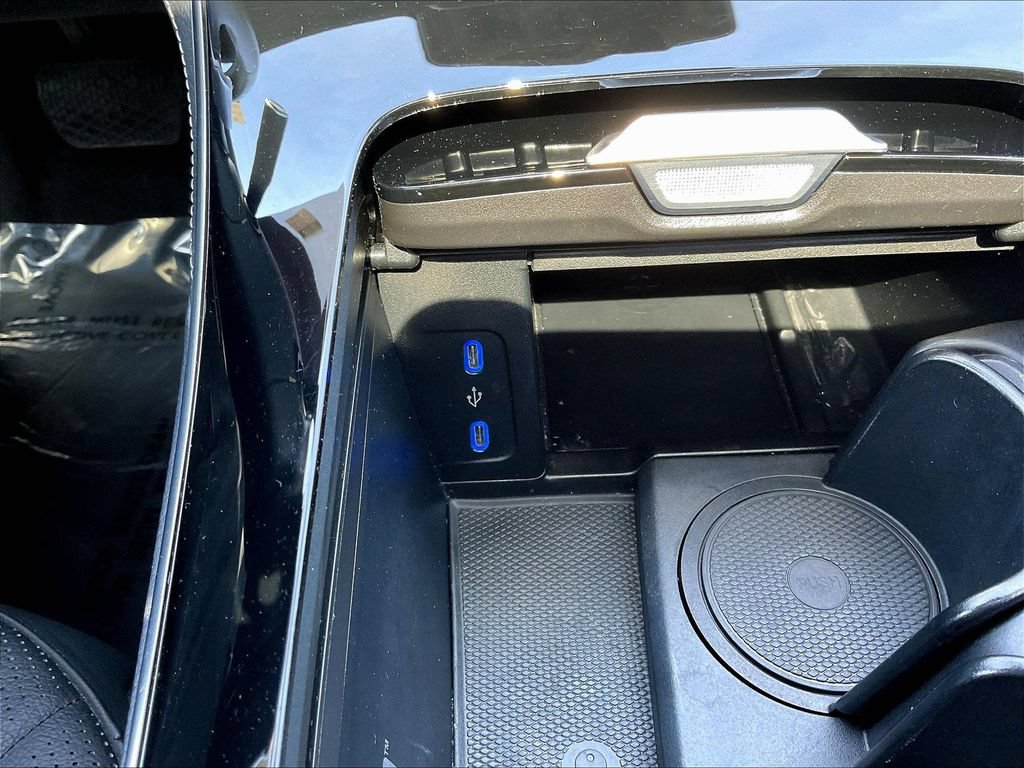 Used 2023 Mercedes-Benz EQS 450+ Sedan image 16