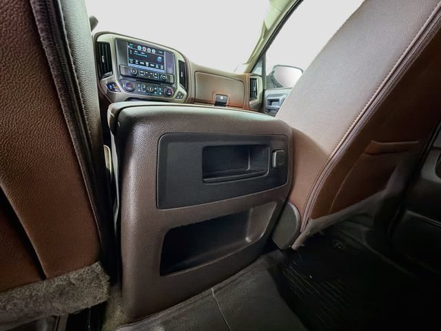 Used 2018 Chevrolet Silverado 1500 High Country RWD image 27
